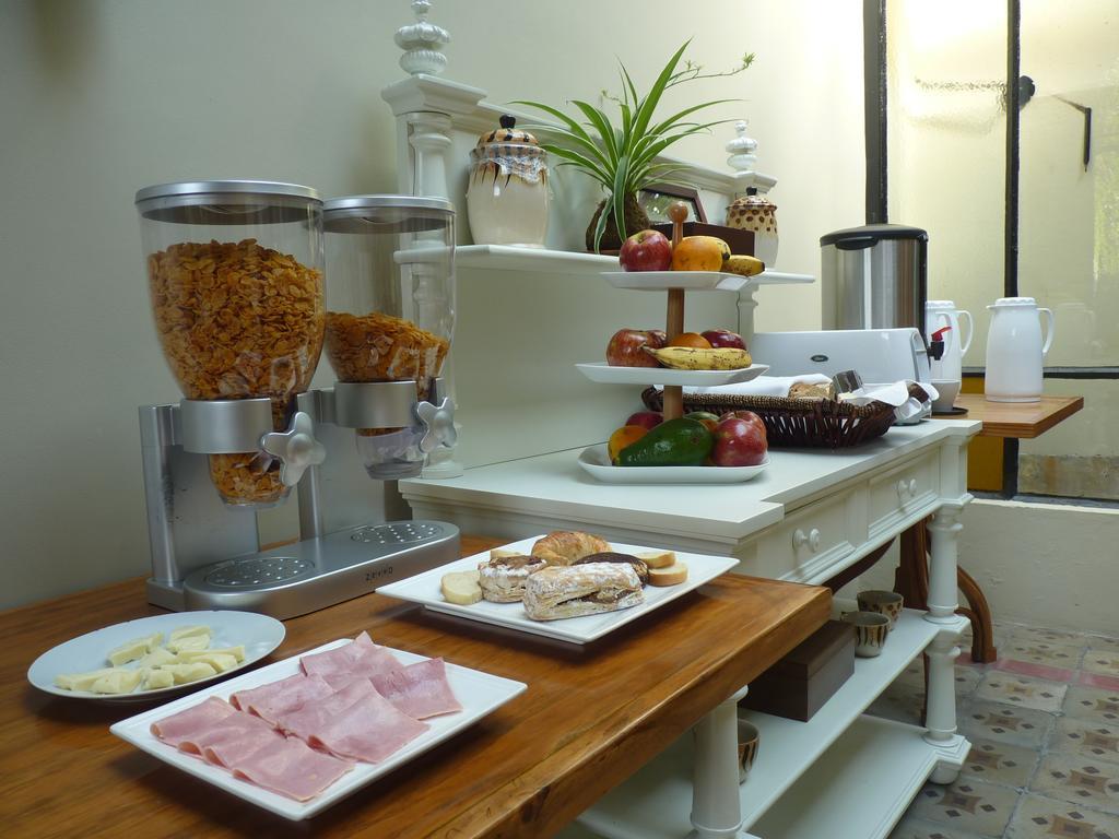 Cruce'S Hotel Boutique Буенос Айрес Екстериор снимка
